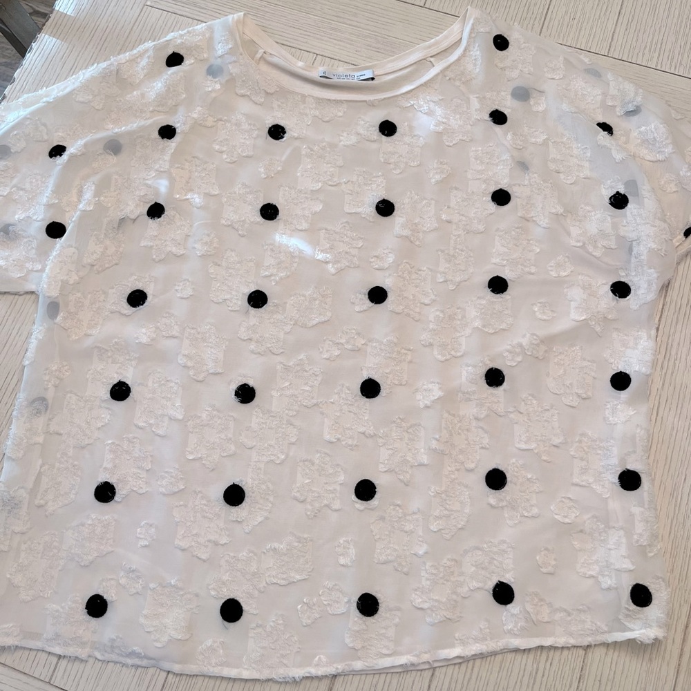Gorgeous Mango sheer floral short sleeve shirt